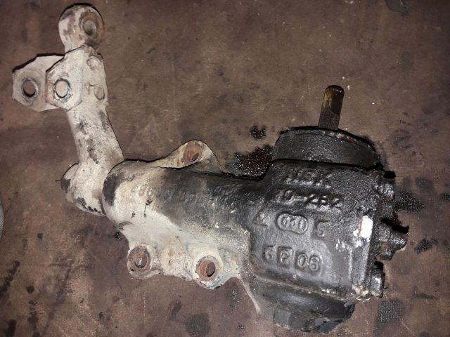 bontott SUZUKI SAMURAI Kormánymű Szervós