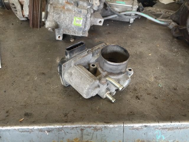 bontott SUZUKI SPLASH Fojtószelep (Elektromos)