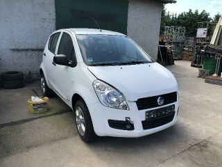 bontott SUZUKI SPLASH Homlokfal (Üres lemez)