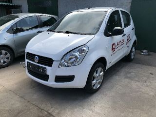 bontott SUZUKI SPLASH Homlokfal (Üres lemez)