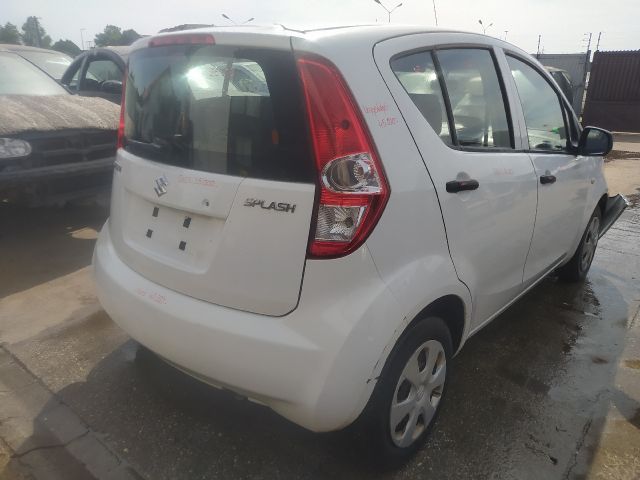 bontott SUZUKI SPLASH Jobb első Csonkállvány Kerékaggyal