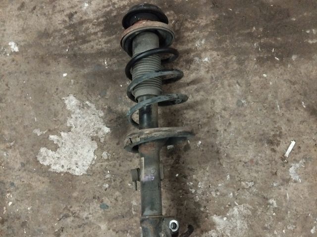 bontott SUZUKI SPLASH Jobb első Gólyaláb (Lengécsillapító, Rugó)