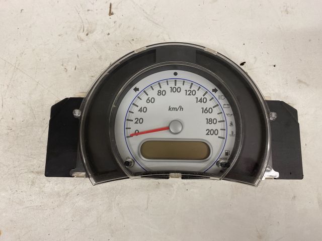 bontott SUZUKI SPLASH Kilométeróra