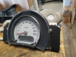 bontott SUZUKI SPLASH Kilométeróra