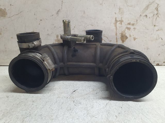 bontott SUZUKI SPLASH Légbeömlő Cső