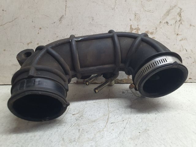 bontott SUZUKI SPLASH Légbeömlő Cső