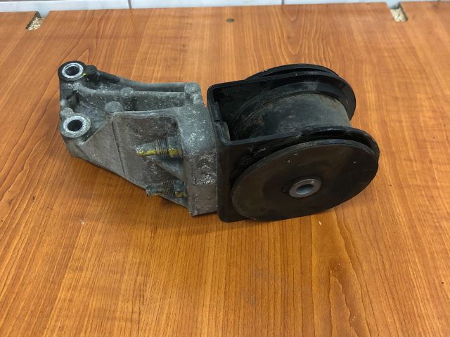 bontott SUZUKI SPLASH Motor Tartó Bak (Pozíciófüggetlen)