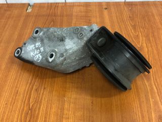 bontott SUZUKI SPLASH Motor Tartó Bak (Pozíciófüggetlen)