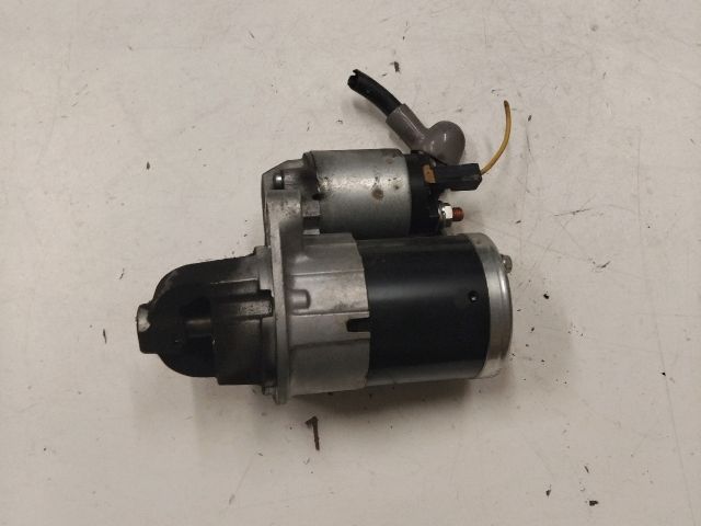 bontott SUZUKI SPLASH Önindító