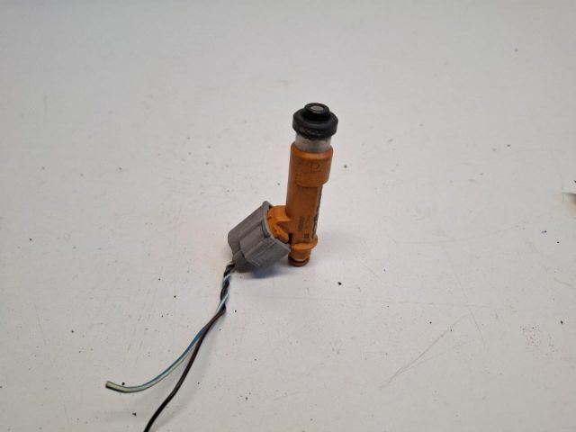 bontott SUZUKI SPLASH Porlasztó (1 db)