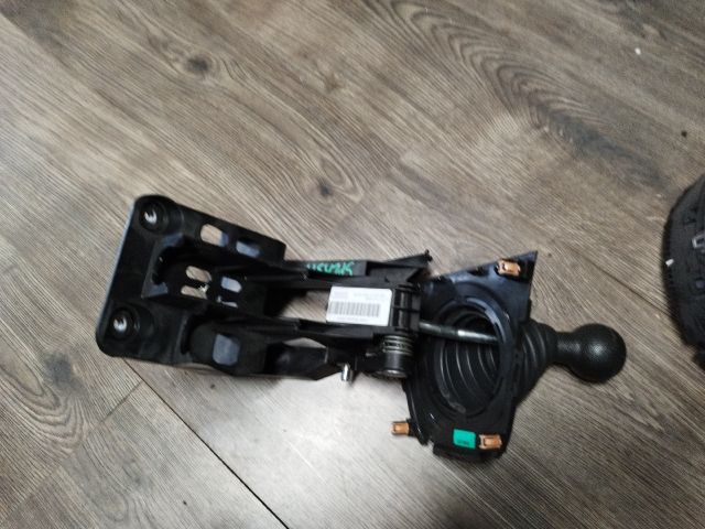 bontott SUZUKI SPLASH Váltó Kulissza