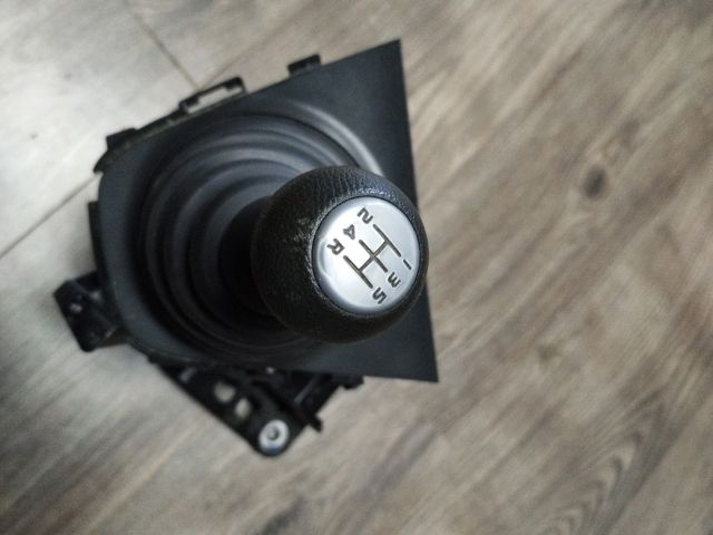 bontott SUZUKI SPLASH Váltó Kulissza