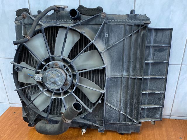 bontott SUZUKI SPLASH Vízhűtő Radiátor (Klímás)