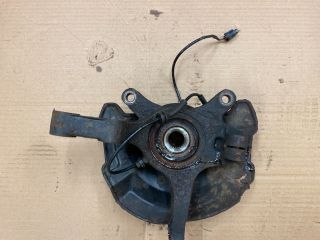 bontott SUZUKI SPLASH Bal első Csonkállvány Kerékaggyal