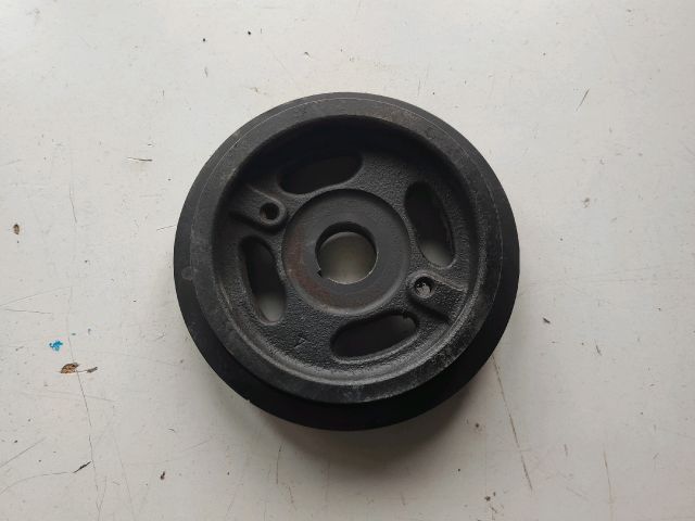 bontott SUZUKI SPLASH Főtengely Szíjtárcsa