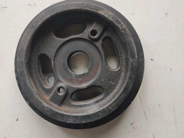 bontott SUZUKI SPLASH Főtengely Szíjtárcsa