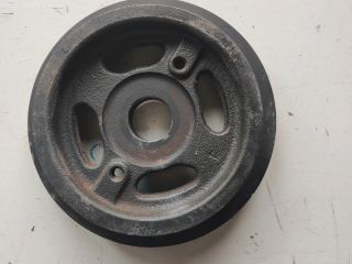 bontott SUZUKI SPLASH Főtengely Szíjtárcsa