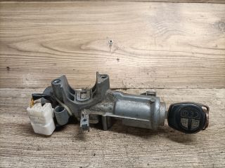 bontott SUZUKI SPLASH Gyújtáskapcsoló Házzal