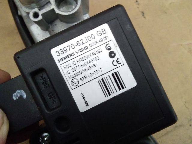 bontott SUZUKI SPLASH Gyújtáskapcsoló Házzal