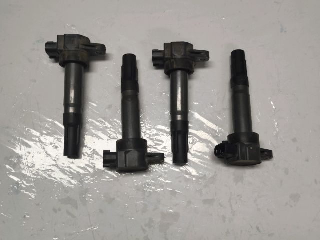 bontott SUZUKI SPLASH Gyújtótrafó Szett