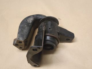 bontott SUZUKI SPLASH Motor Tartó Bak (Fém)