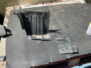 bontott SUZUKI SPLASH Bal Motorburkolat