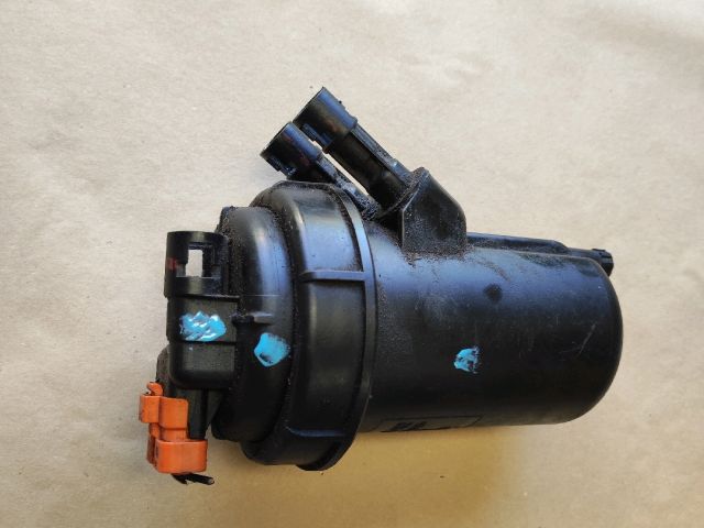 bontott SUZUKI SPLASH Gázolajszűrő Ház