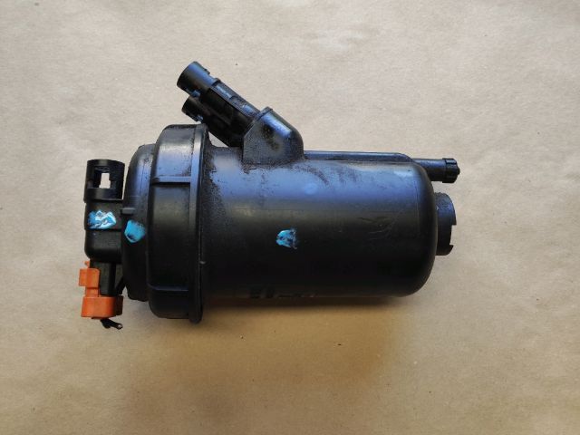 bontott SUZUKI SPLASH Gázolajszűrő Ház