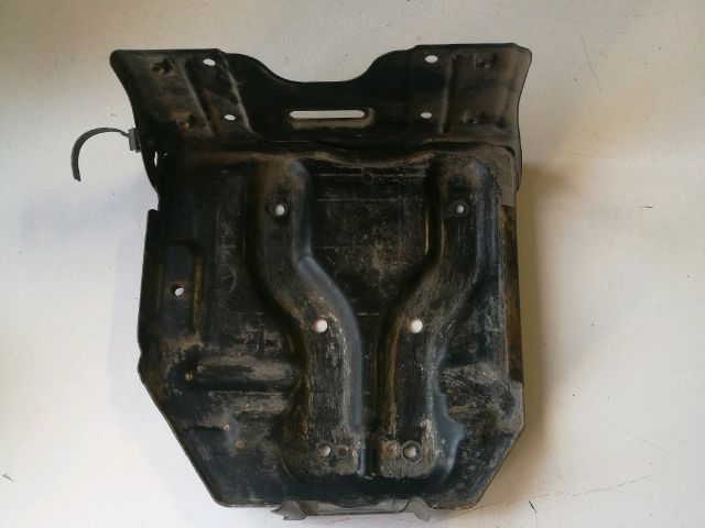 bontott SUZUKI SPLASH Akkumulátor Tartó