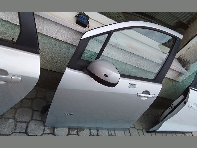 bontott SUZUKI SPLASH Bal első Ablak