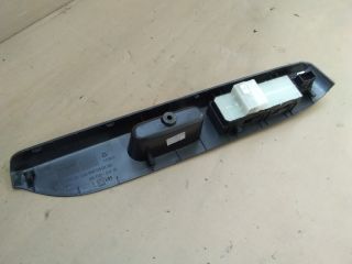 bontott SUZUKI SPLASH Bal első Ablakemelő Kapcsoló