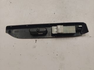 bontott SUZUKI SPLASH Bal első Ablakemelő Kapcsoló