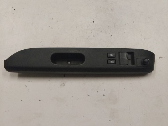 bontott SUZUKI SPLASH Bal első Ablakemelő Kapcsoló