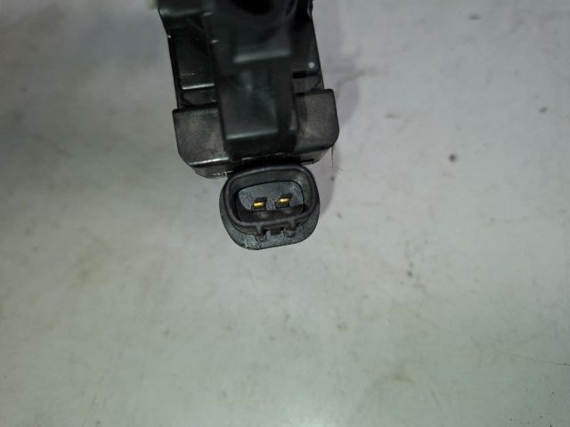 bontott SUZUKI SPLASH Bal első Ablakemelő Motor