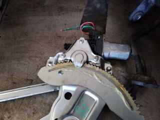 bontott SUZUKI SPLASH Bal első Ablakemelő Szerkezet (Elektromos)