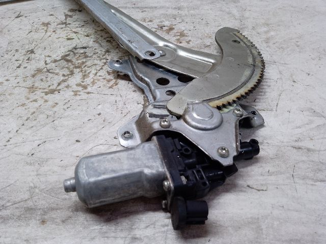 bontott SUZUKI SPLASH Bal első Ablakemelő Szerkezet (Elektromos)