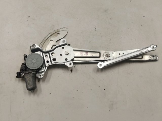 bontott SUZUKI SPLASH Bal első Ablakemelő Szerkezet (Elektromos)