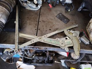 bontott SUZUKI SPLASH Bal első Ablakemelő Szerkezet (Elektromos)