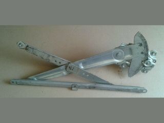 bontott SUZUKI SPLASH Bal első Ablakemelő Szerkezet (Mechanikus)