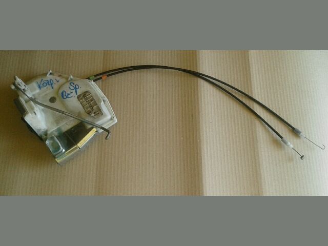 bontott SUZUKI SPLASH Bal első Ajtózár Motor