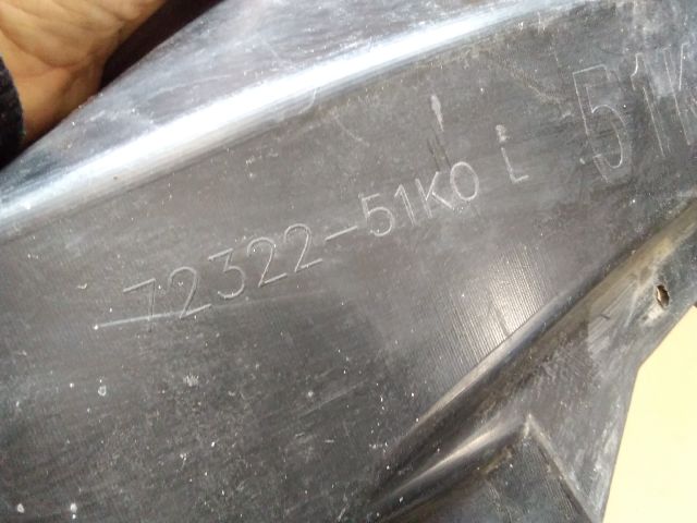 bontott SUZUKI SPLASH Bal első Első Dobbetét (Kerékjárati, Műanyag)