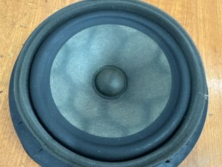 bontott SUZUKI SPLASH Bal első Hangszóró