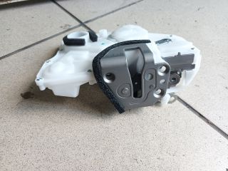 bontott SUZUKI SPLASH Bal első Központizár Motor