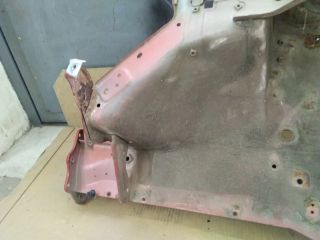 bontott SUZUKI SPLASH Bal első Negyed Karosszéria Csomag