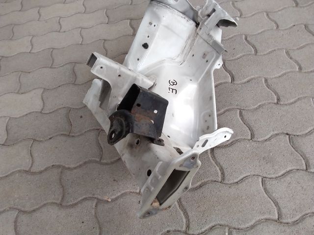 bontott SUZUKI SPLASH Bal első Negyed Karosszéria Csomag