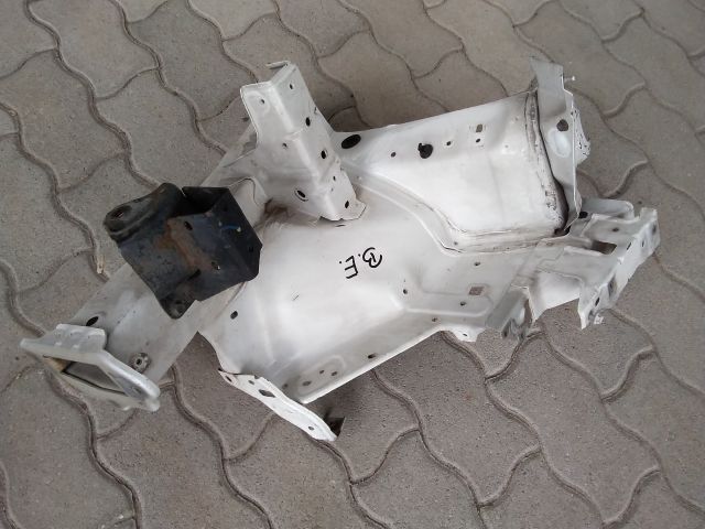 bontott SUZUKI SPLASH Bal első Negyed Karosszéria Csomag