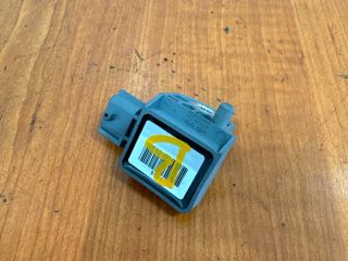 bontott SUZUKI SPLASH Bal első Oldal Ütközés Érzékelő