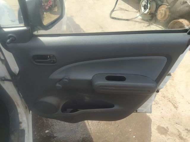 bontott SUZUKI SPLASH Bal első Ülés