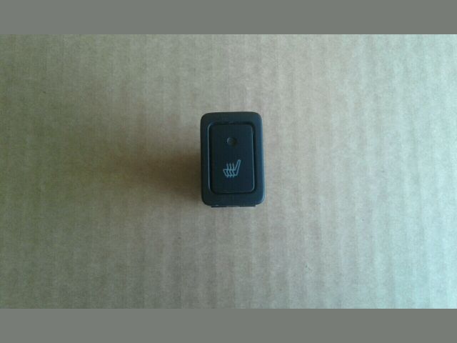 bontott SUZUKI SPLASH Bal első Ülésfűtés Kapcsoló