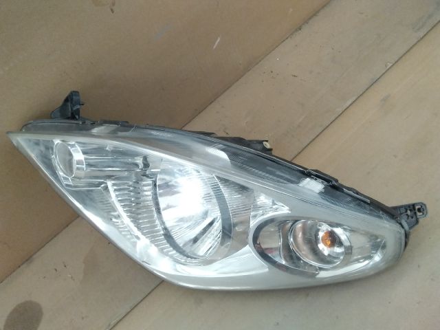 bontott SUZUKI SPLASH Bal Fényszóró